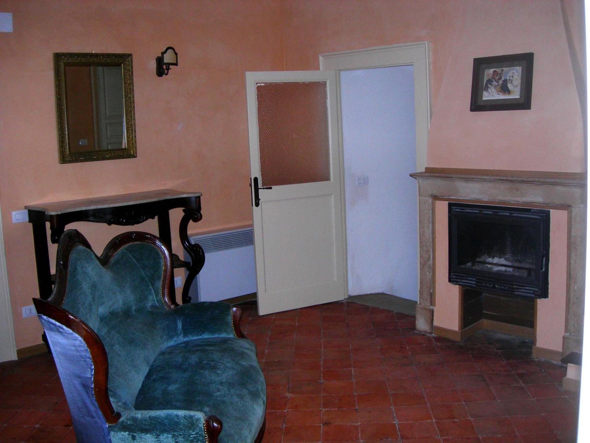 Bed And Breakfast Via Della Piazza 페스카세롤리 외부 사진